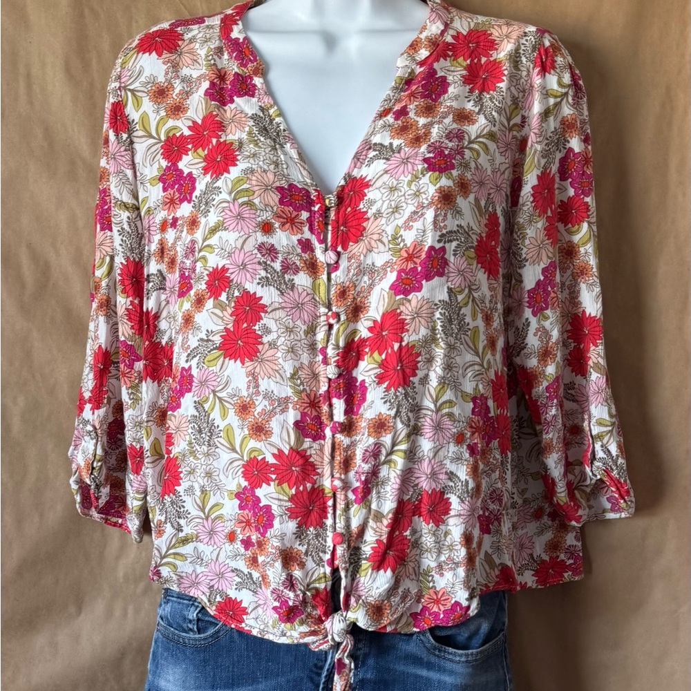 Democracy floral print lightweight tie front top